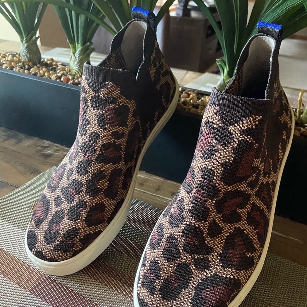 ROtHYS